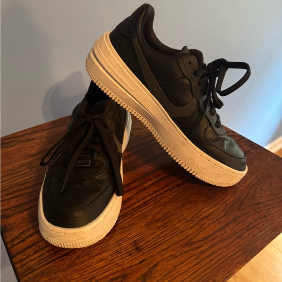 Nike Air Force One platform - Picture 1 of 8